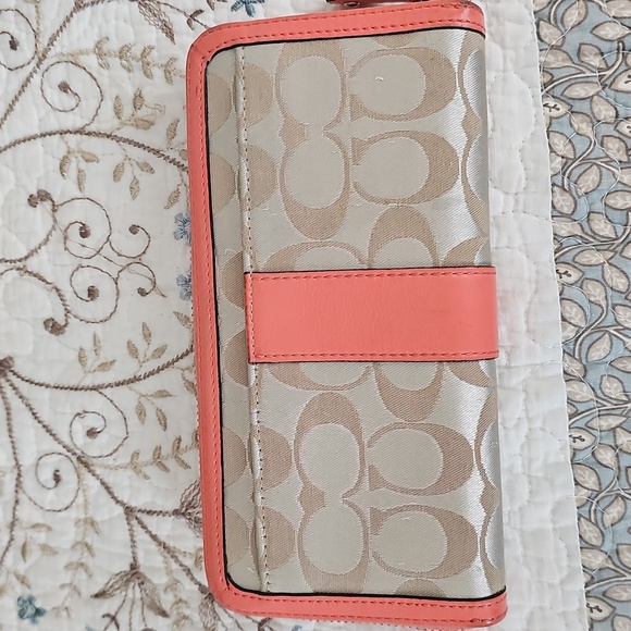 🤎HP🤎Coach Soho Vintage Zip Around Wallet - Picture 3 of 14